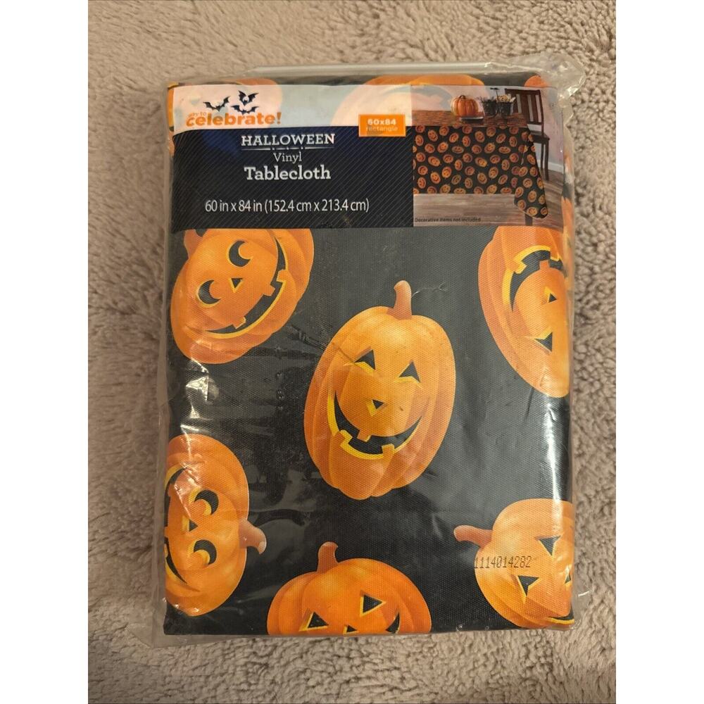 60x84 Vinyl Pumpkin Tablecloth NIP